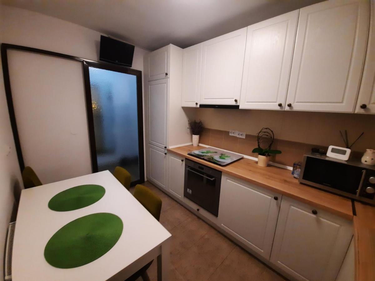 Appartamento Happy Apartament Sibiu Esterno foto